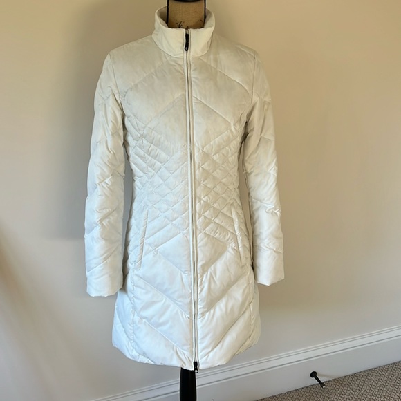 Eddie Bauer Jackets & Blazers - Eddie Bauer | White Down Parka Small